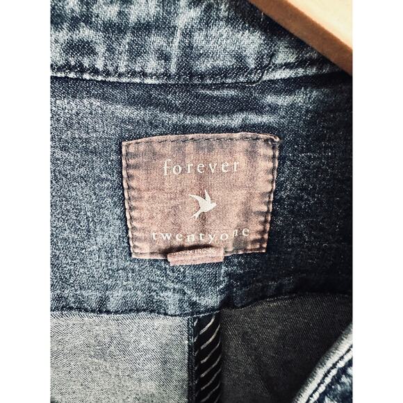 Y2K Military Jean Jacket Size MediumStructured Denim Utility Style - Picture 7 of 10